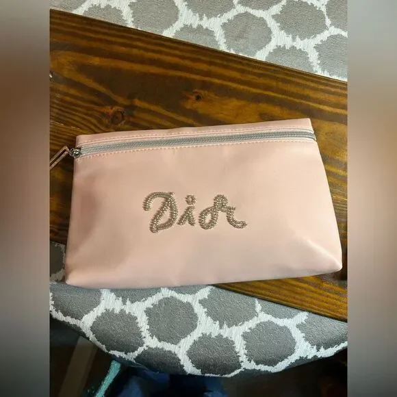 Dior Pink Cosmetic Bag NEW w Silver Beaded Accents brand new lovely charm gifts - Picture 2 of 9